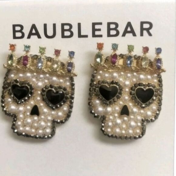 New Skull Earrings with Pearls and Gems - Picture 1 of 10